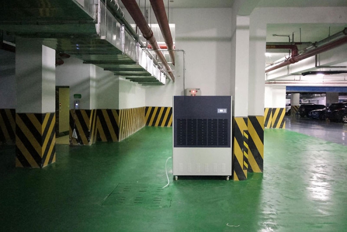 衣柜經常潮濕發霉，怎么辦！